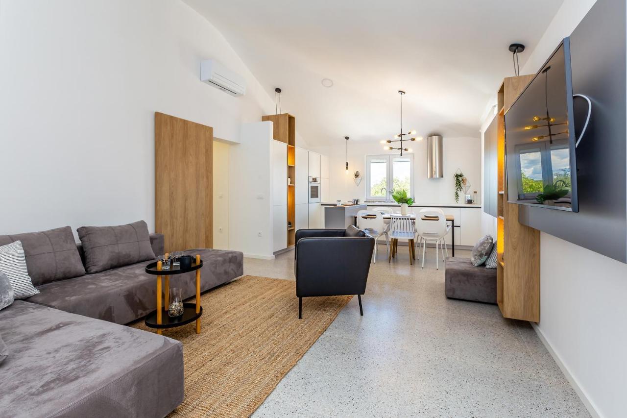 Apartment Laurus